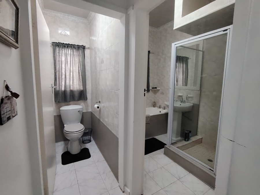 4 Bedroom Property for Sale in Dan Pienaar Free State